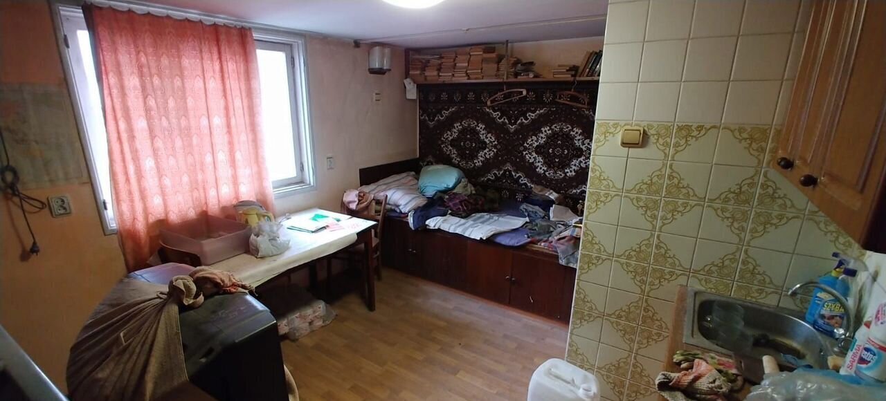 гараж г Алушта пгт Партенит ул Фрунзенское шоссе 12е фото 6