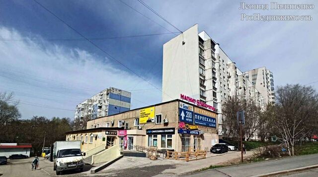 торговое помещение Спортивная ул Ново-Садовая 220а фото