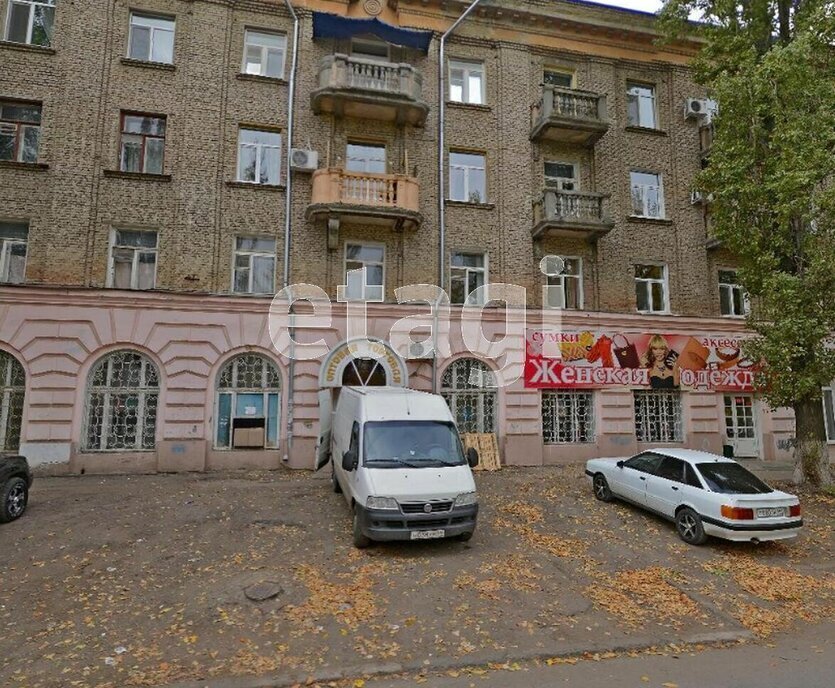 квартира г Саратов пр-кт им 50 лет Октября 65 фото 2