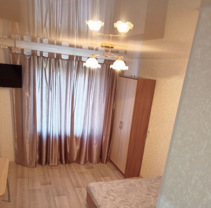 комната г Омск р-н Кировский ул Дмитриева 5/2 фото 2