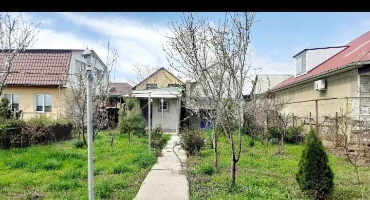 дом г Астрахань р-н Советский 1-я Земляничная ул., 39 фото 6