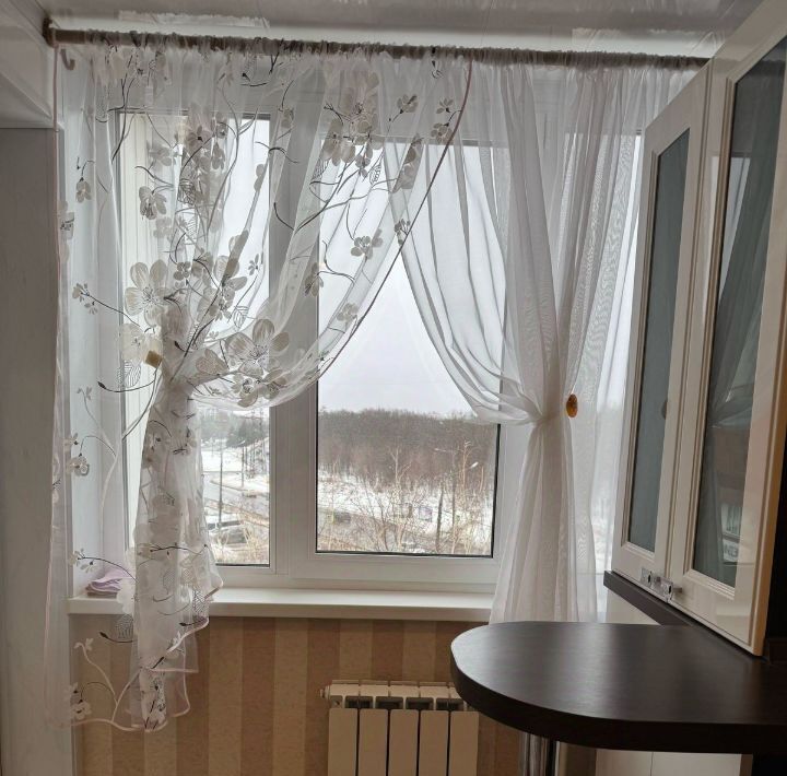 квартира г Тольятти р-н Центральный ул Баныкина 32 фото 3