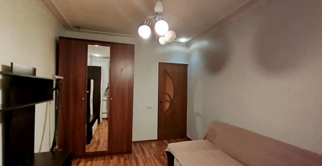 квартира г Волгоград р-н Дзержинский ул им. Землячки 27а фото 3