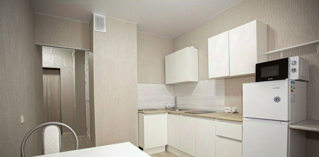 квартира г Ярославль р-н Заволжский ул Красноборская 38к/2 фото 3