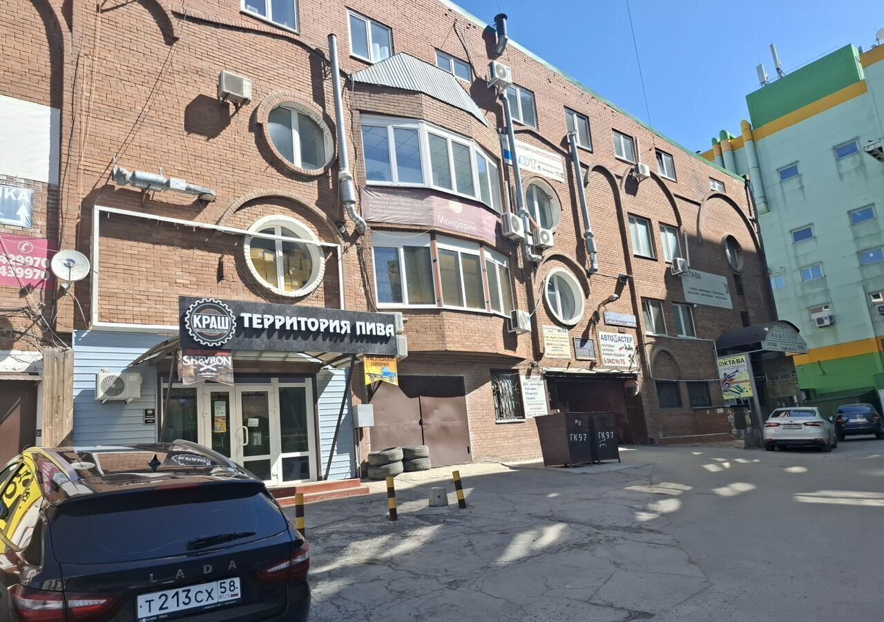 гараж г Тольятти р-н Автозаводский ул Льва Яшина 6 фото 2