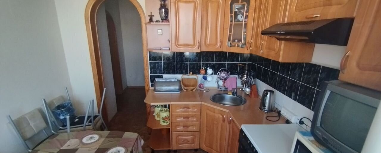 квартира г Новокузнецк р-н Центральный ул Покрышкина 16а фото 6