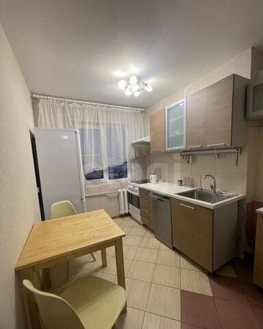 р-н Кировский ул Петухова 124 фото