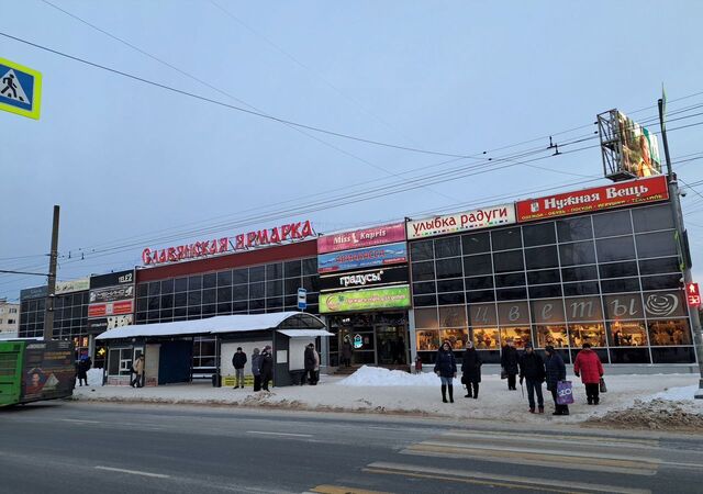 торговое помещение Западный пр-кт Александра Корсунова 18 фото