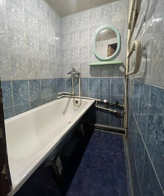 квартира г Каменск-Шахтинский ул Парковая 18а фото 2