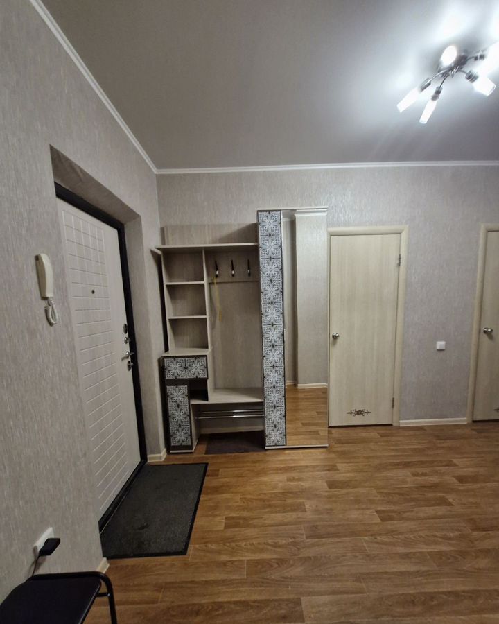 квартира г Тюмень р-н Восточный ул Бориса Житкова 7к/1 фото 7
