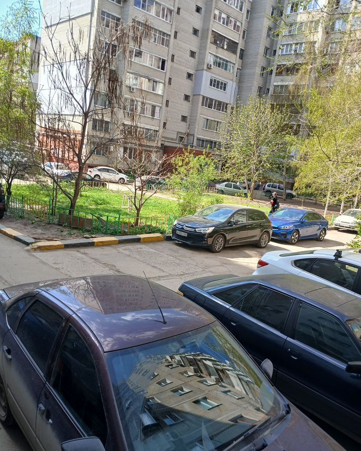 квартира г Саратов р-н Октябрьский ул. имени В. Г. Клочкова, 15 фото 6