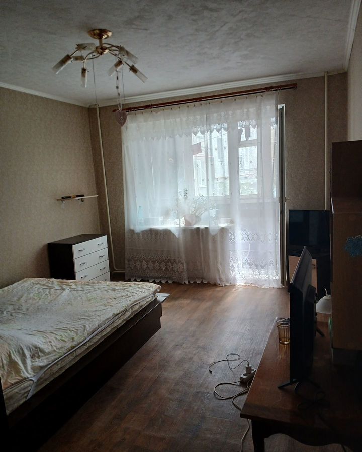 квартира г Саратов р-н Октябрьский ул. имени В. Г. Клочкова, 15 фото 15