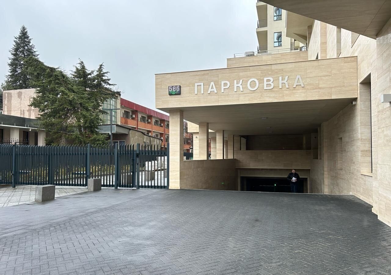 квартира г Краснодар р-н Прикубанский ул им. 40-летия Победы 33г фото 17