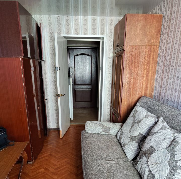 комната г Пермь р-н Свердловский ул 25 Октября 81 фото 1