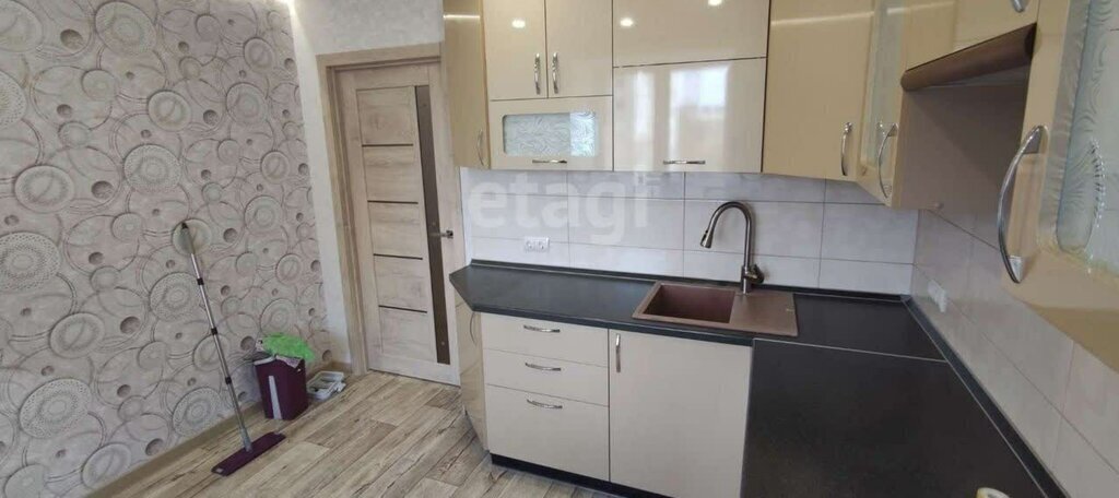 квартира г Ангарск 18, 22-й микрорайон фото 2