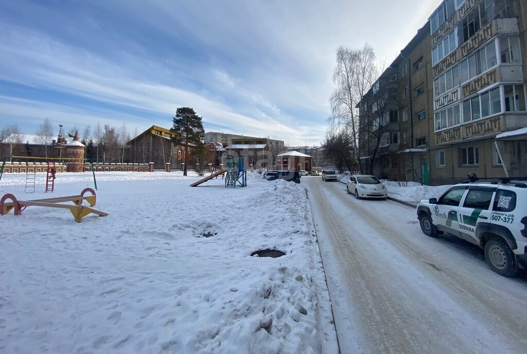 квартира г Ангарск мкр 12а 9 фото 21