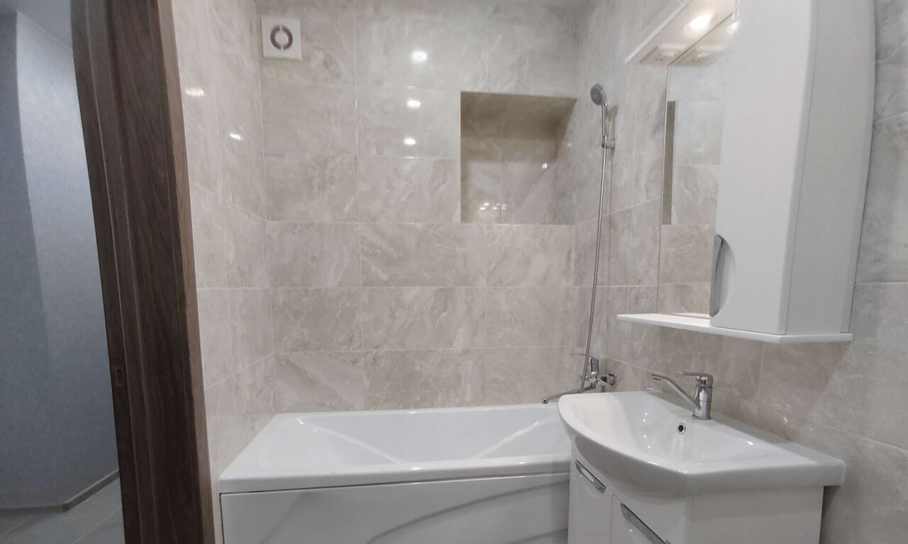 квартира г Батайск ул Ушинского 31/3 фото 3