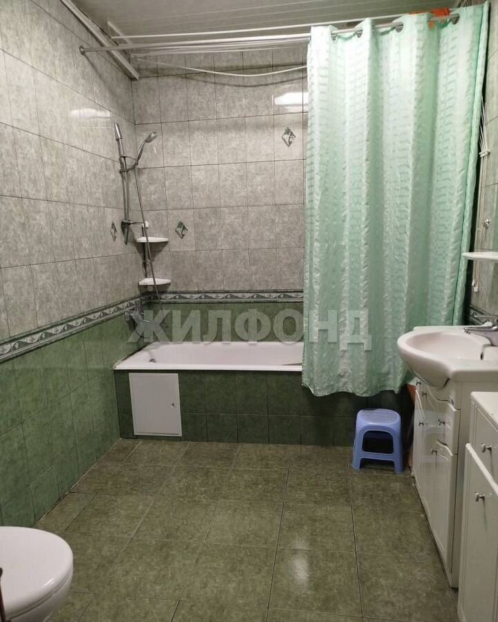 дом г Новосибирск р-н Кировский пер 17-й Бронный фото 2