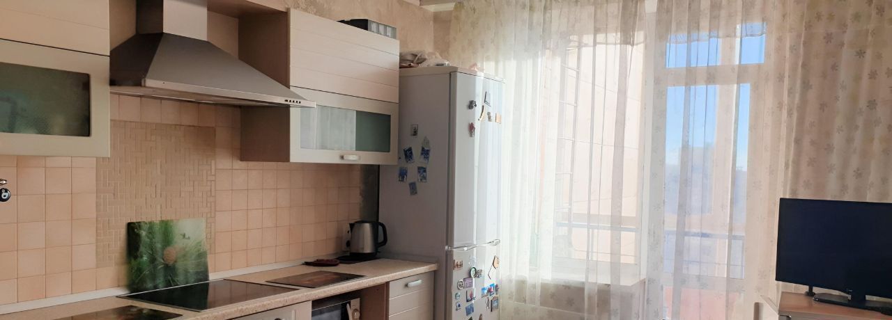 квартира г Омск р-н Кировский пр-кт Комарова 15к/2 фото 1