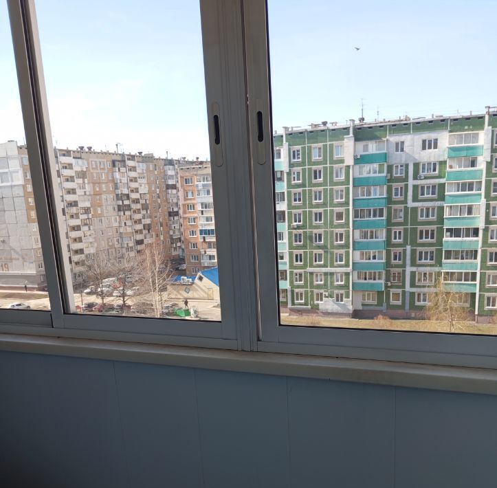 квартира г Кемерово р-н Заводский ул Свободы 13а фото 2