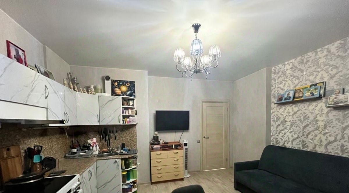 квартира г Нижний Новгород Чкаловская ул Июльских Дней 1к/1 фото 3