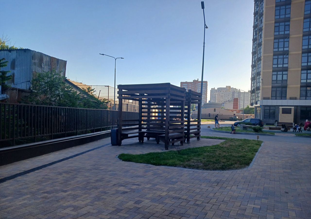 квартира г Ростов-на-Дону р-н Кировский ул Красноармейская 1 д. 157В/83 фото 4