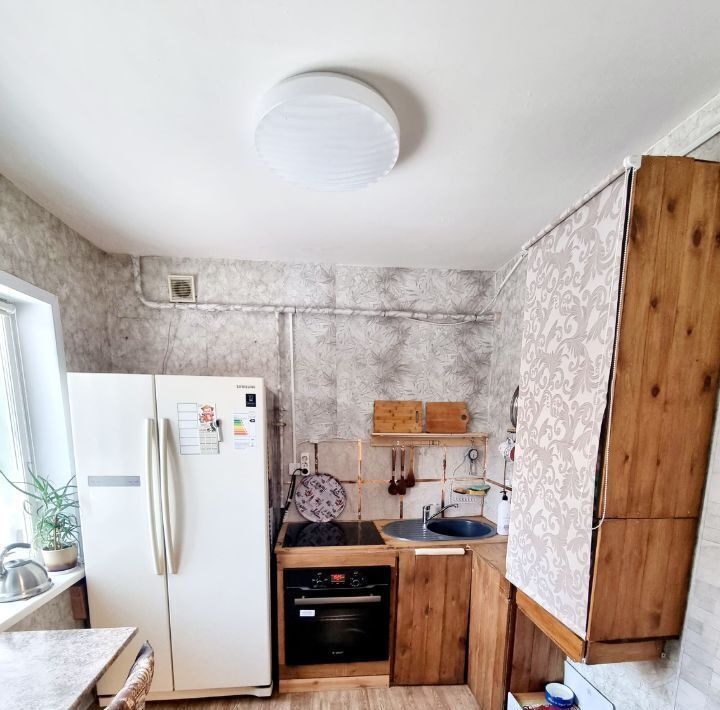 квартира г Ангарск мкр 8 15 фото 1