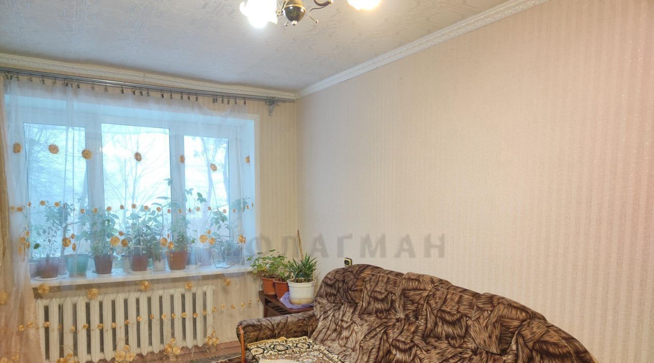 квартира г Вольск ул Комсомольская 245 фото 1