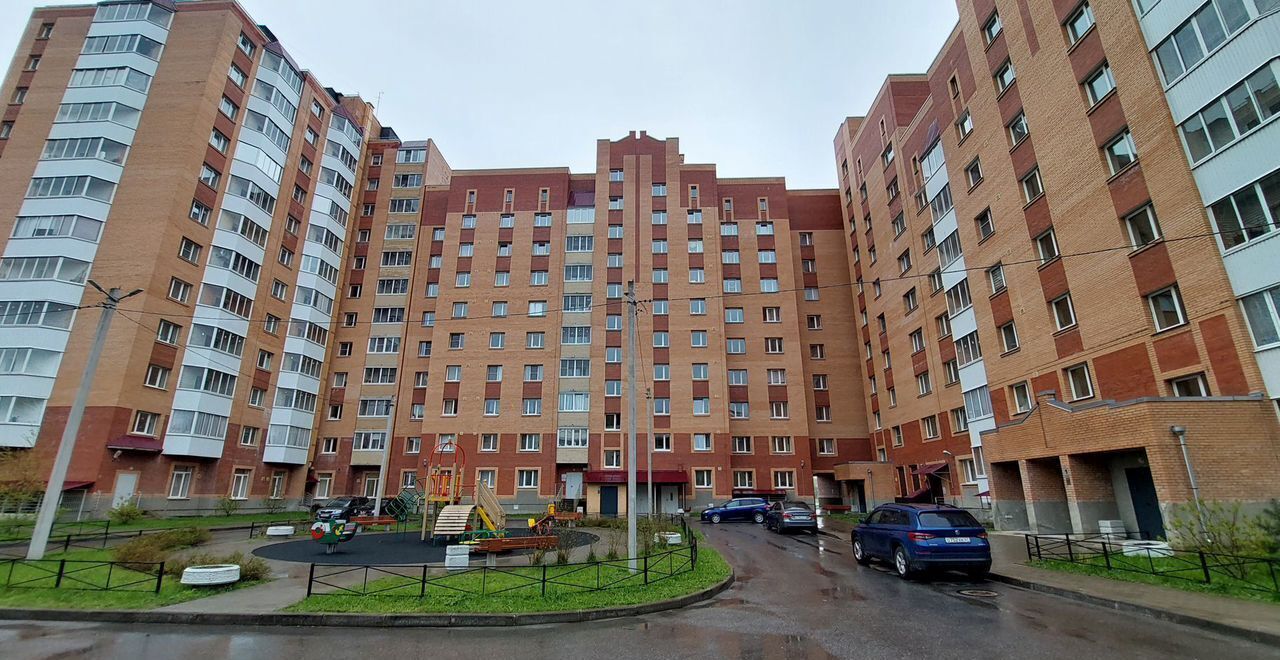квартира р-н Гатчинский г Гатчина ул Генерала Кныша 17 фото 1