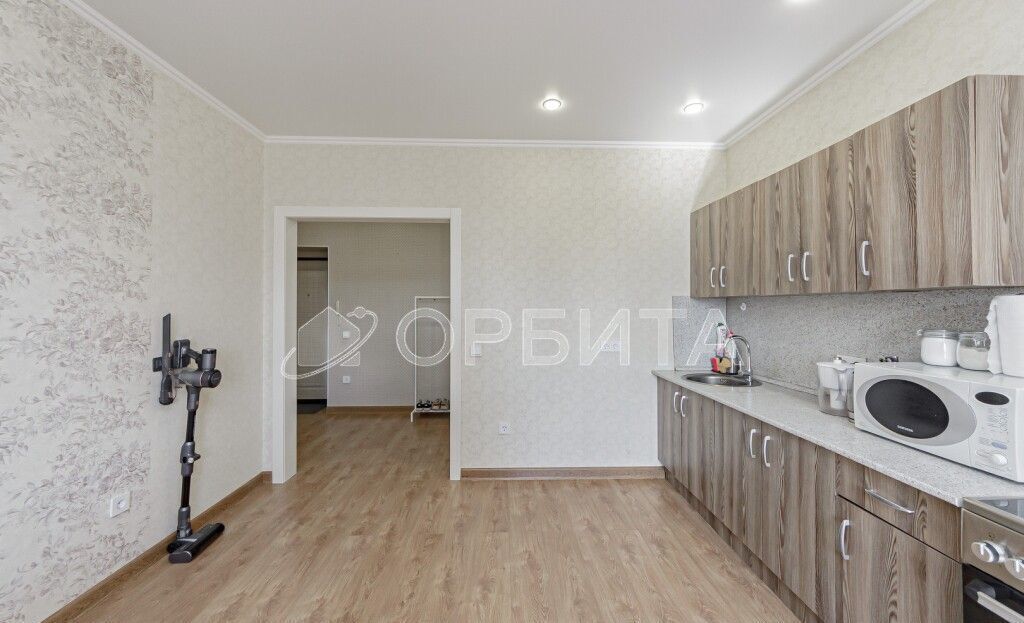 квартира г Тюмень р-н Восточный ул Широтная 217 фото 2
