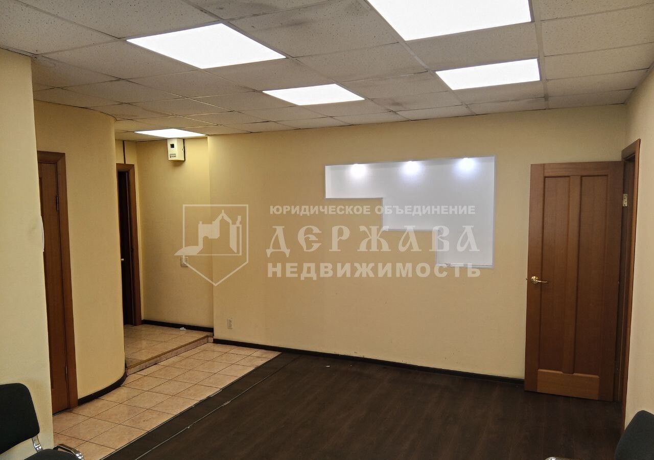 квартира г Междуреченск пр-кт Строителей 1 фото 1