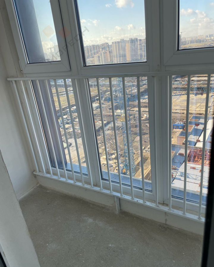 квартира г Краснодар р-н Прикубанский ул Наставников 12к/1 фото 4