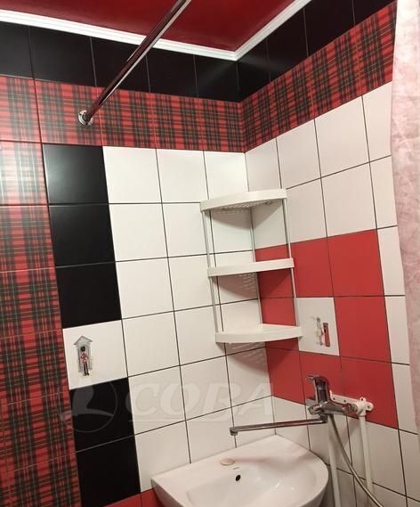 квартира г Тюмень р-н Ленинский ул Мельникайте 63 фото 9