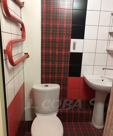 квартира г Тюмень р-н Ленинский ул Мельникайте 63 фото 10
