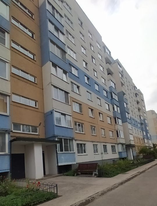 квартира г Великий Новгород ул Волотовская 7 фото 1