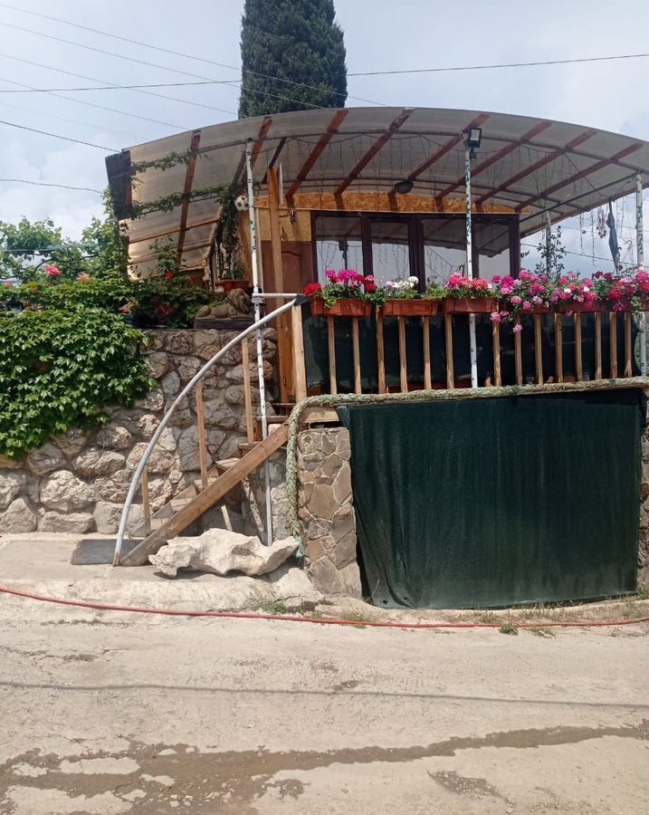 комната г Алушта с Солнечногорское ул Коцюбинского 18 фото 2