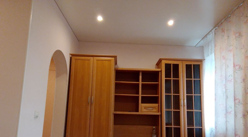 квартира г Омск р-н Кировский ул 12 Декабря 105 Кировский АО фото 1