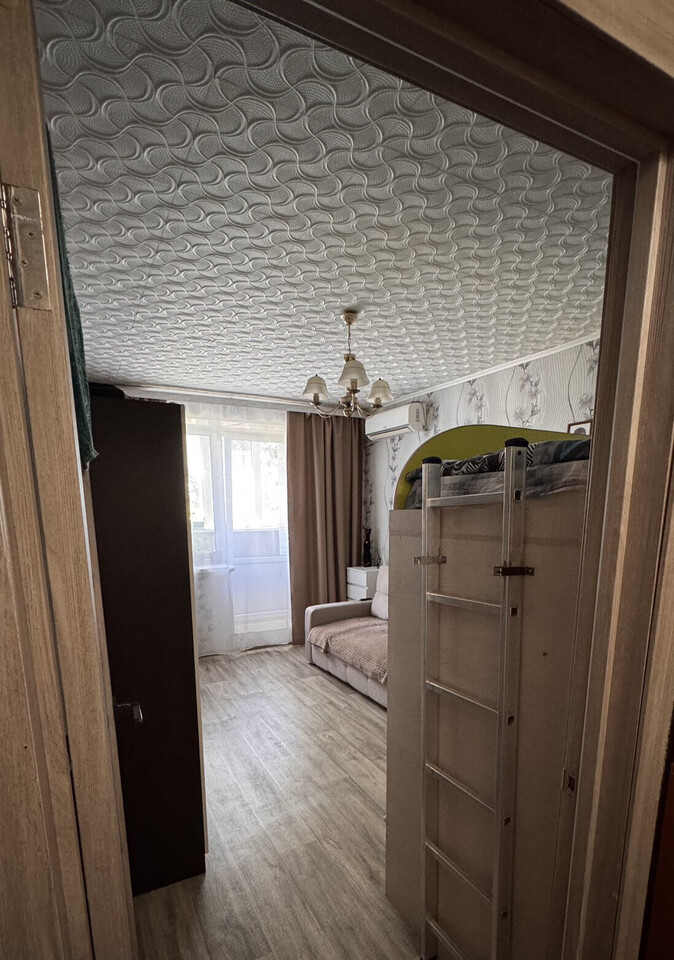 квартира г Волгоград р-н Дзержинский Жилгородок ул им. Землячки 27 фото 2