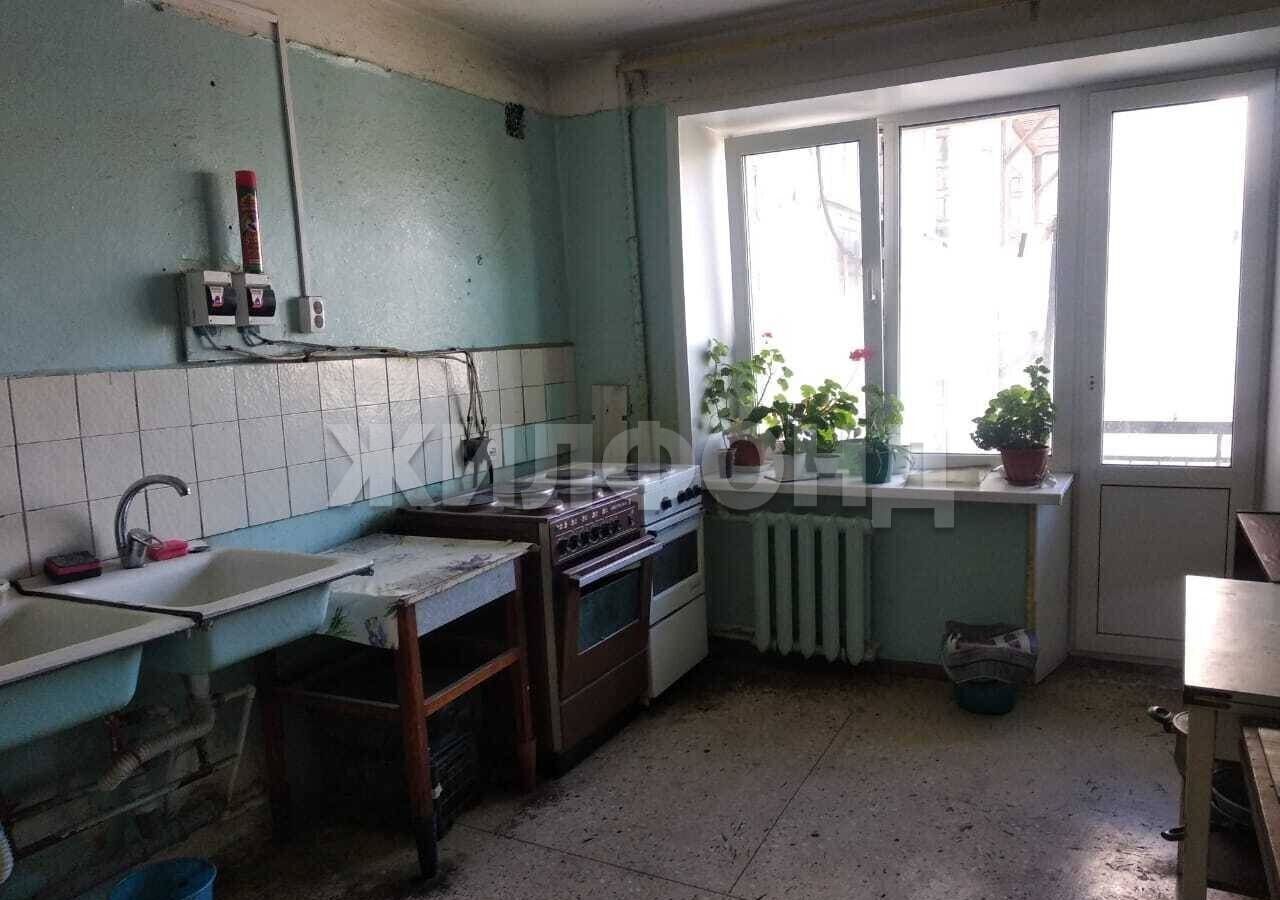 комната г Новосибирск р-н Центральный Маршала Покрышкина ул Ипподромская 22/1 фото 6