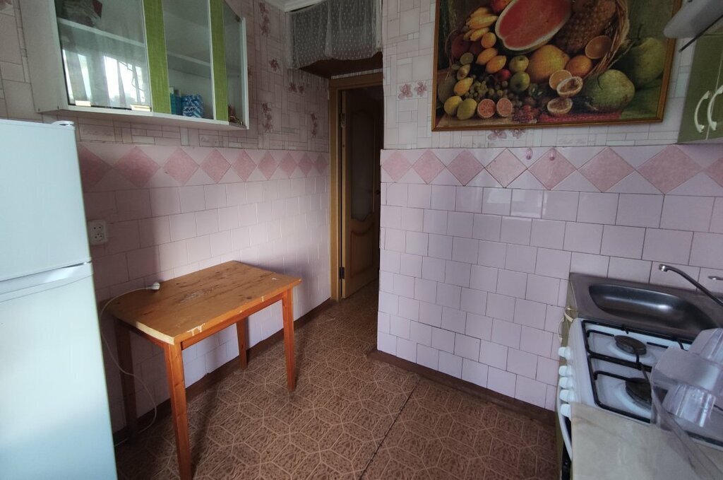 квартира г Каменск-Шахтинский ул Красная 66 фото 9