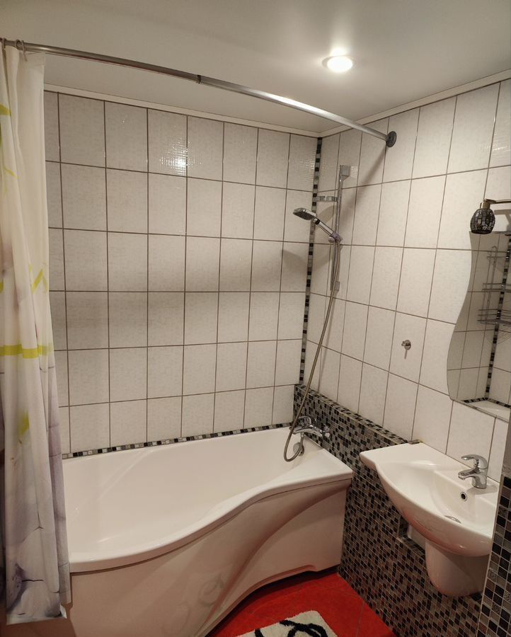 квартира г Саратов р-н Заводской ул Заводская 2/2 фото 5