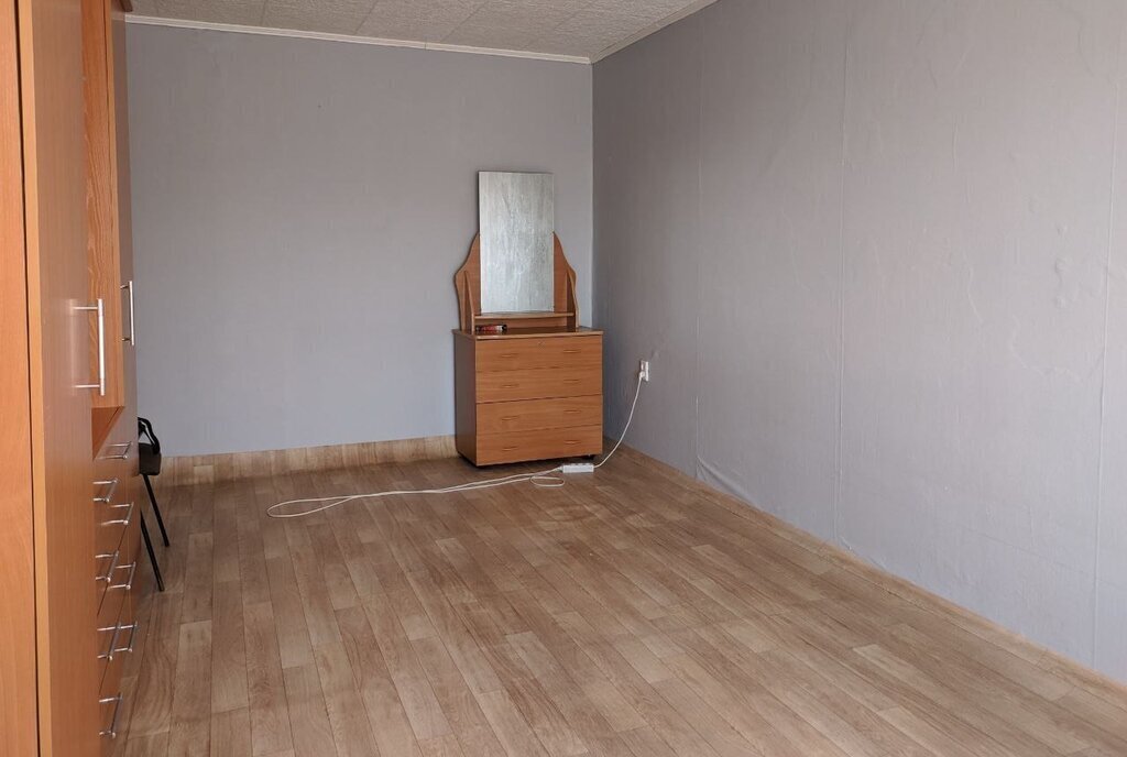 квартира г Красноярск р-н Октябрьский ул Юшкова 12 фото 8