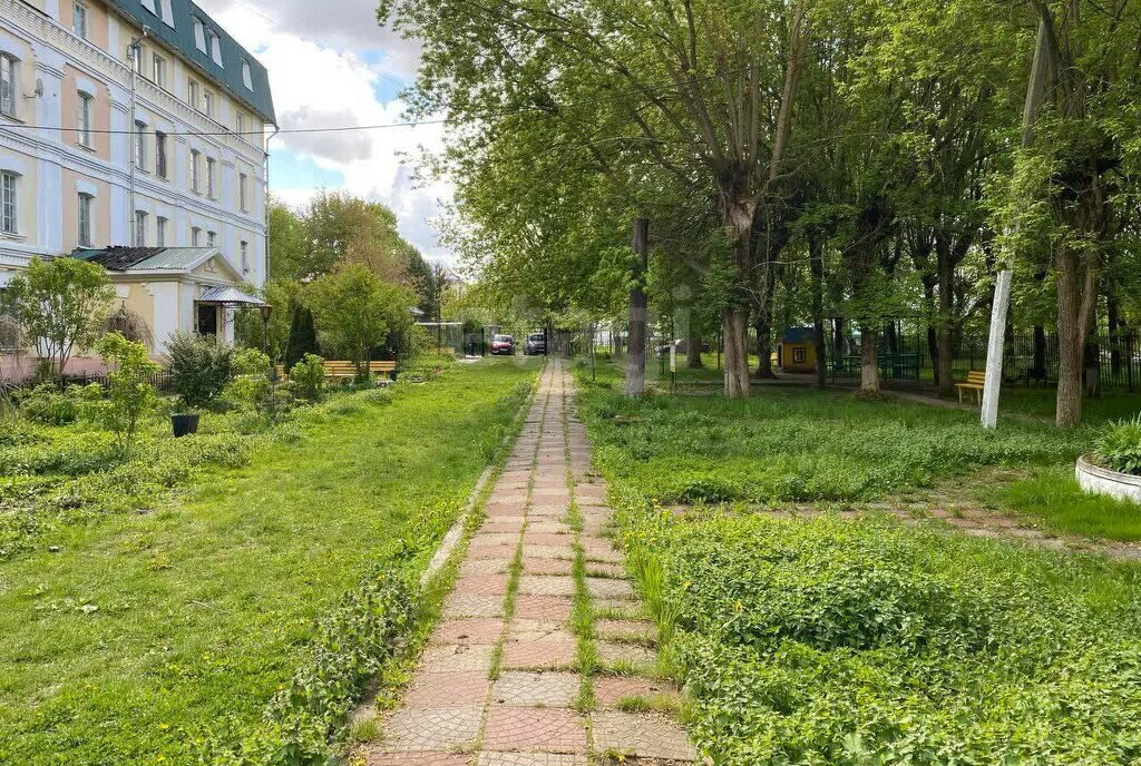 квартира г Серпухов ул Крюкова 6 фото 12