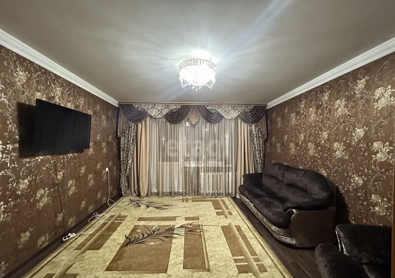 квартира г Тобольск мкр-н 7А, 41 фото 1