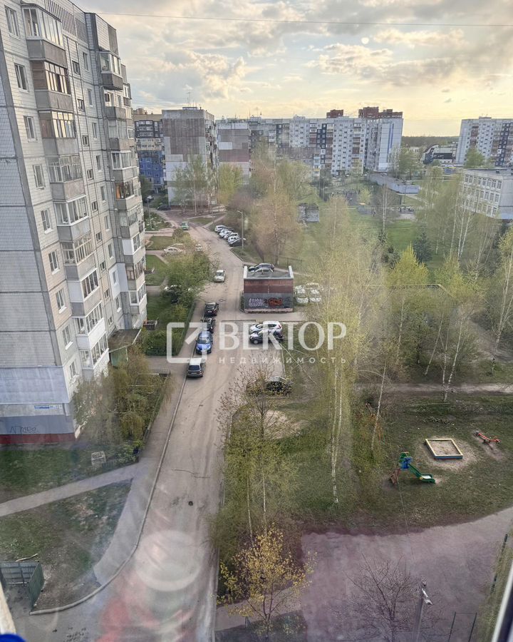 квартира г Ярославль р-н Дзержинский ул Строителей 5к/8 фото 9