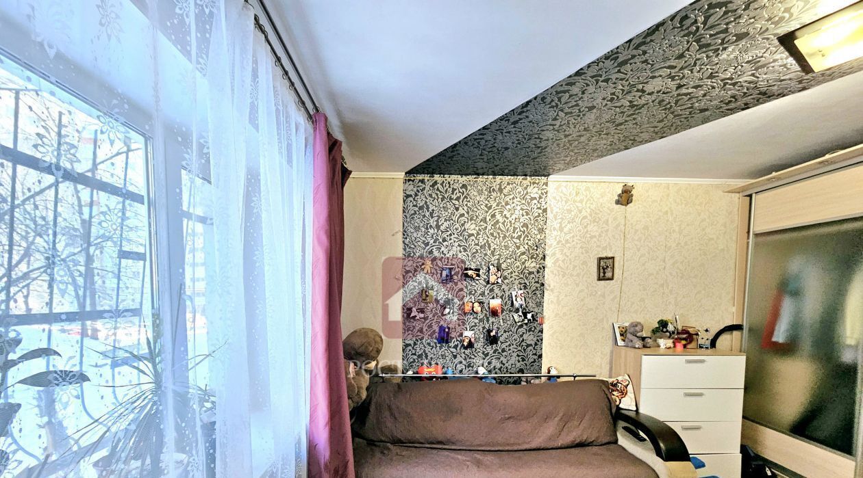 квартира г Саратов р-н Ленинский ул Осенняя 4а фото 1