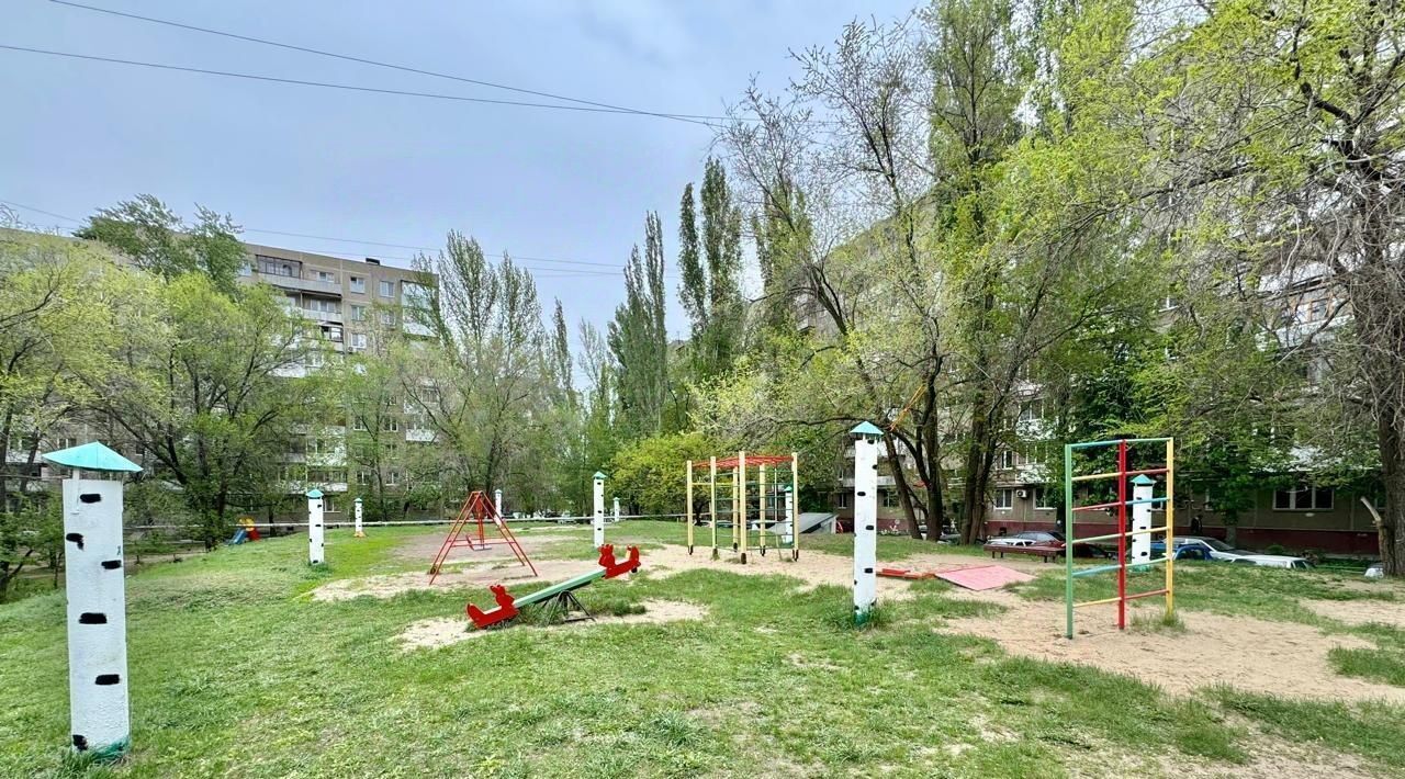 квартира г Саратов р-н Ленинский ул им Тархова С.Ф. 19в фото 4