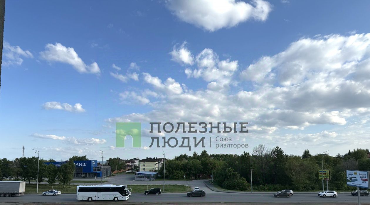 квартира г Саратов р-н Волжский ул Усть-Курдюмская 25 фото 2