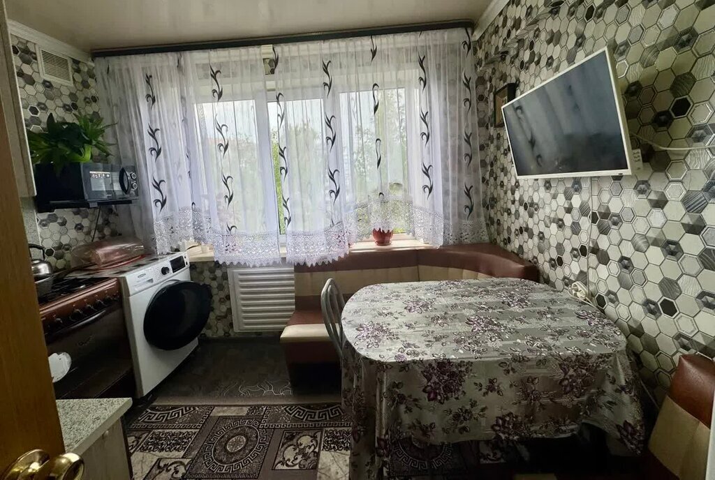 квартира г Брянск рп Радица-Крыловка Бежицкий район ул 22 съезда КПСС 49 фото 2