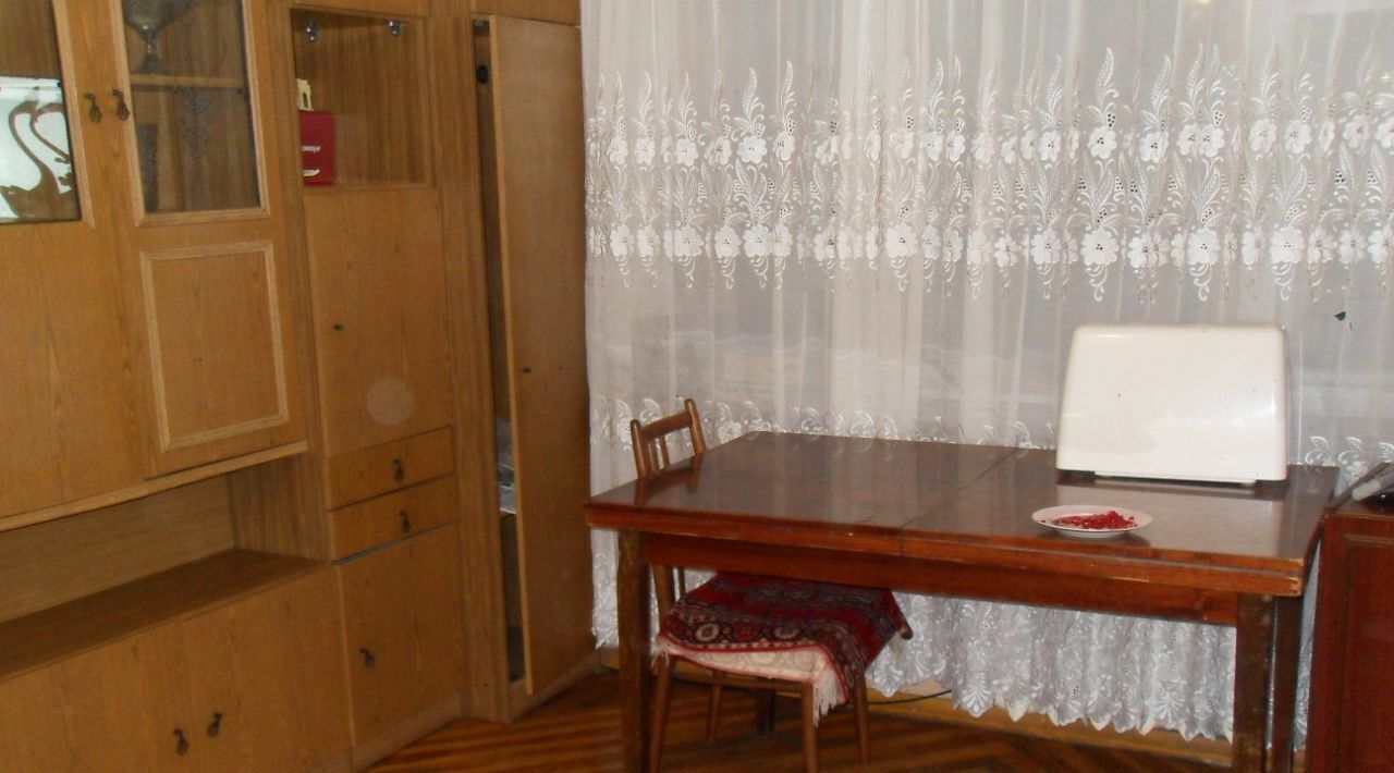 квартира г Саратов р-н Волжский ул Кузнечная 2/12 фото 7